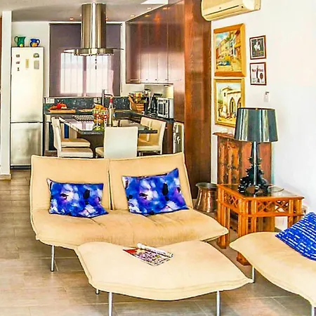 Villa Blue Phoenix